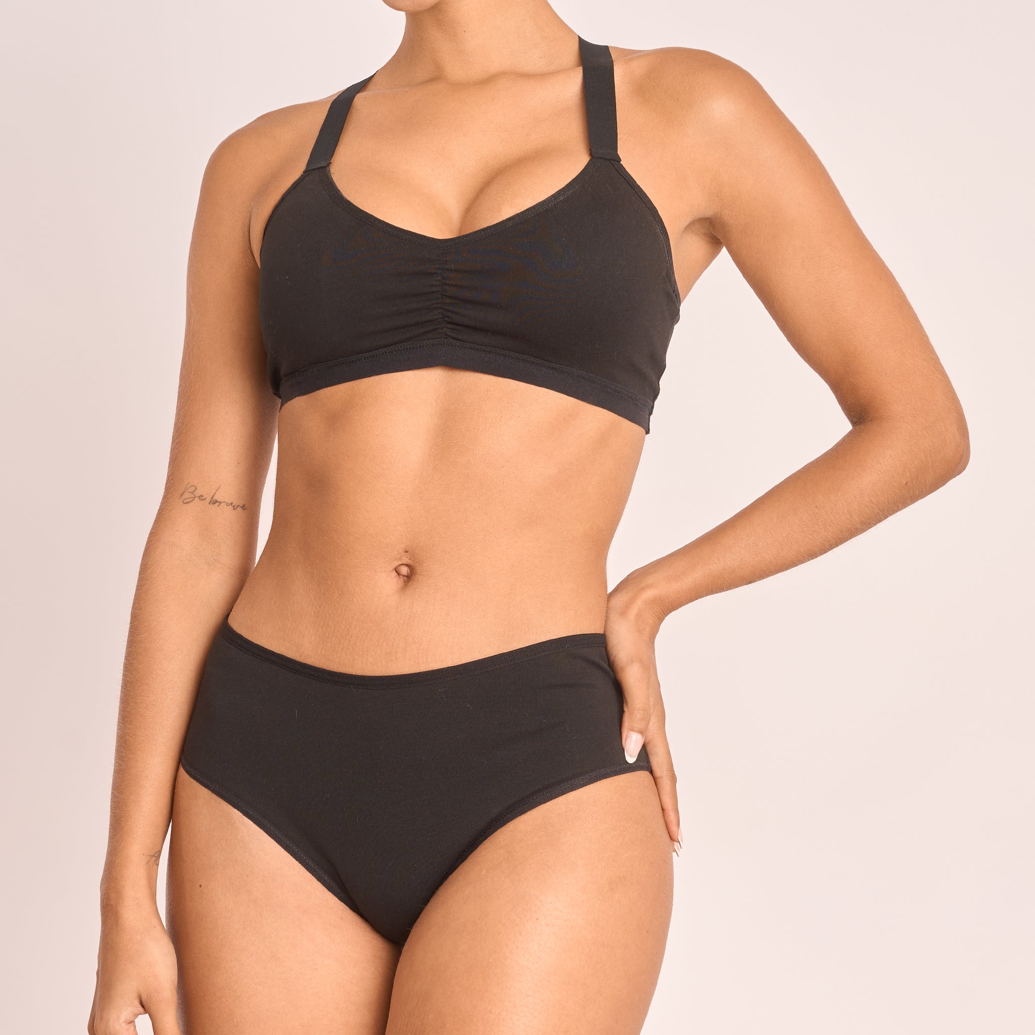 Hipster waist panties