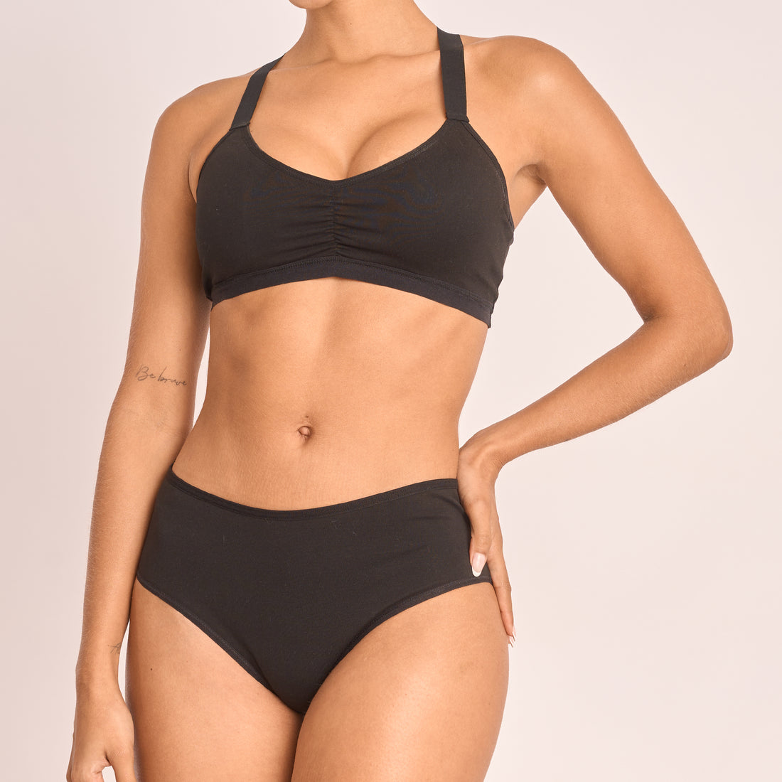 Hipster waist panties