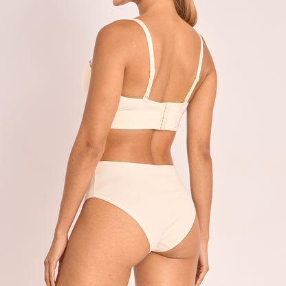 Hipster waist panties